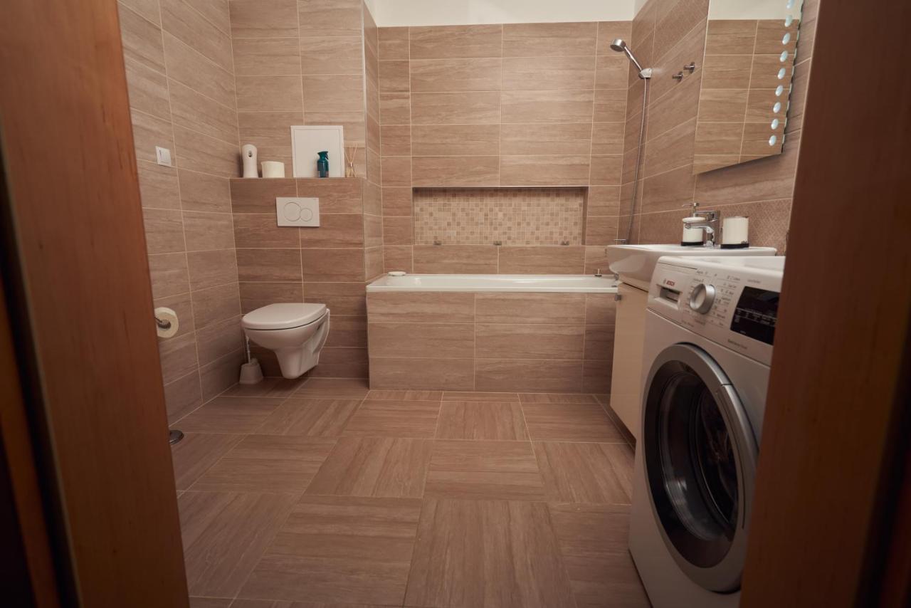Apartman A&M Банска-Бистрица Экстерьер фото