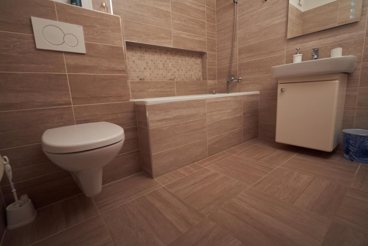 Apartman A&M Банска-Бистрица Экстерьер фото