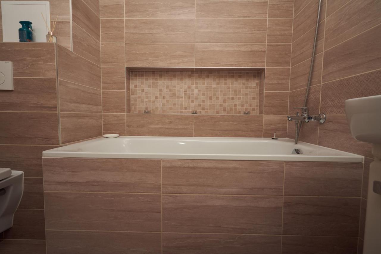 Apartman A&M Банска-Бистрица Экстерьер фото